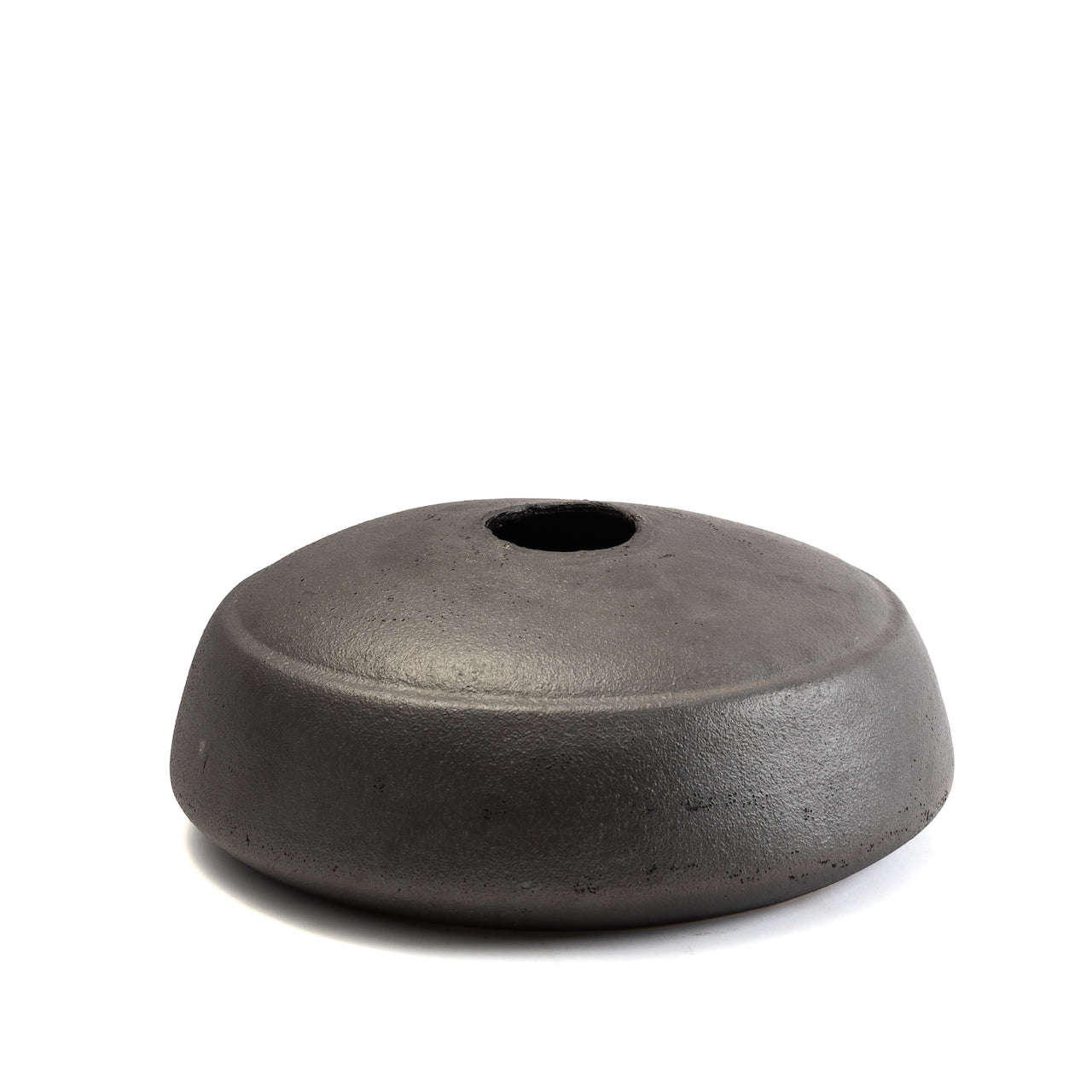 LEO INDOOR ADORNO/ FLORERO 100% WATERPROOF / 15H X 39D CM