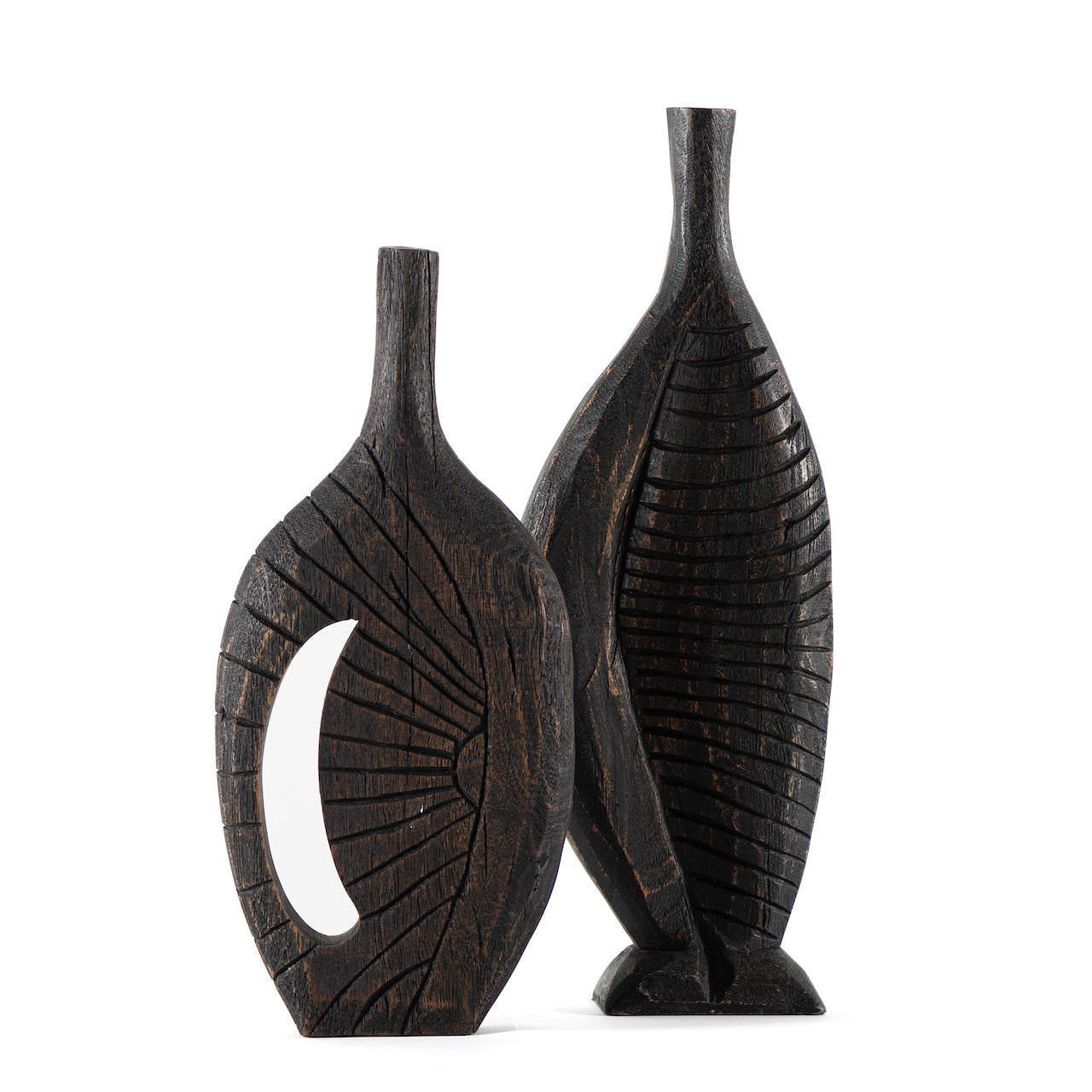ADORNO TALLADO ALTO CAFÉ M / 32A X 5P X 46H CM