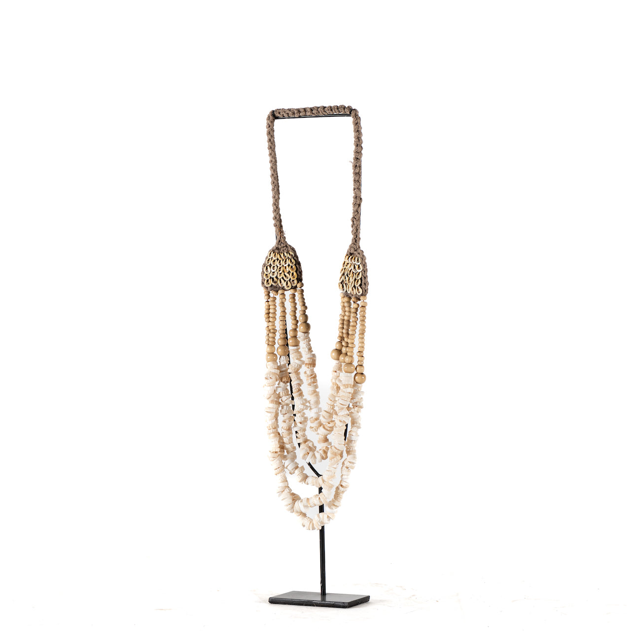 Collar Decorativo - Elegancia Natural con Conchas