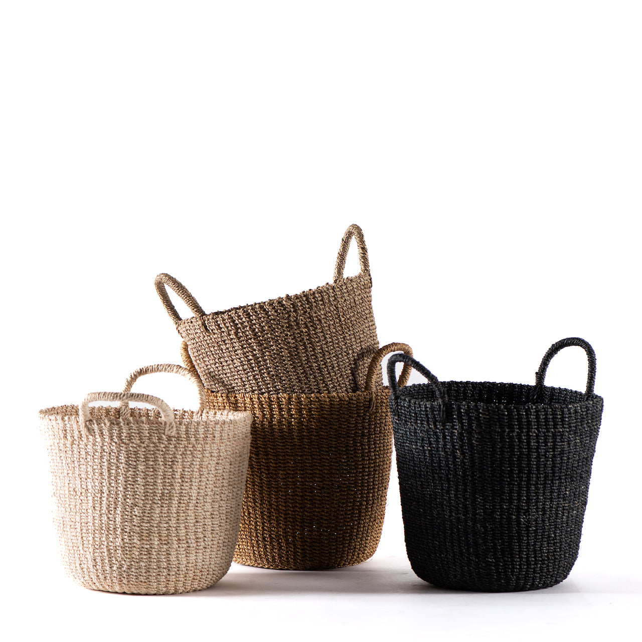 Canasto con Asas de Ábaca | Varios Colores - Almacenamiento con estilo natural