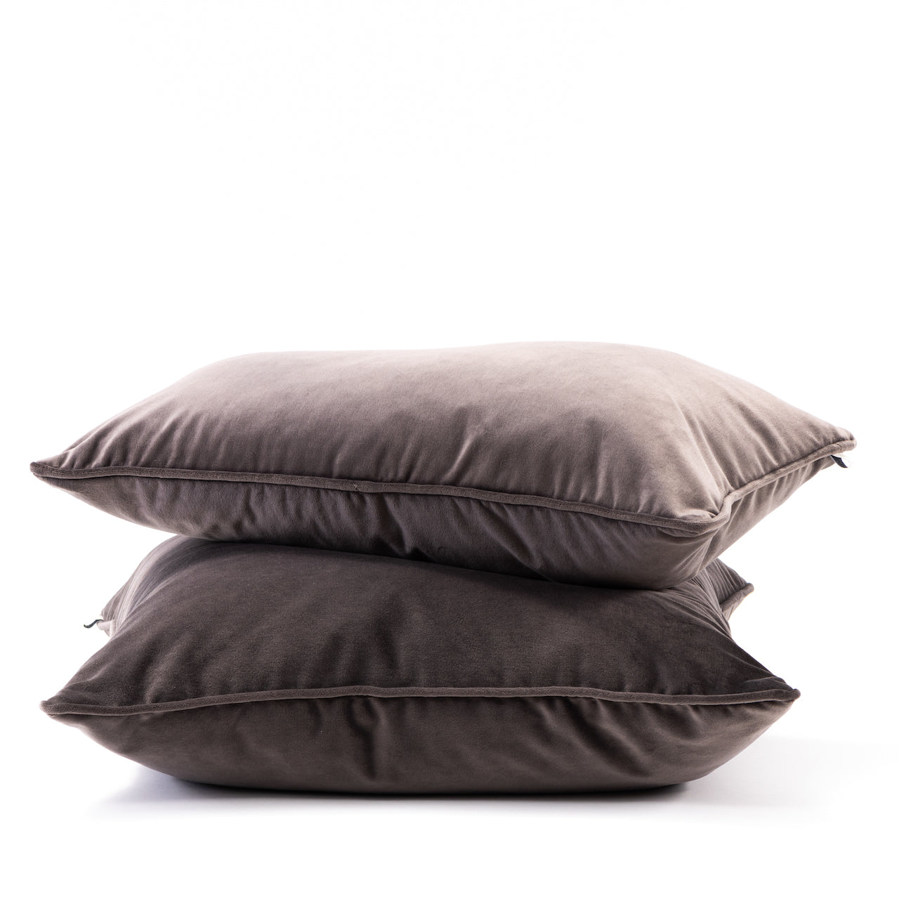 COJÍN TERCIOPELO OCRE VIVO MISMA TELA / 60 X 60 CM