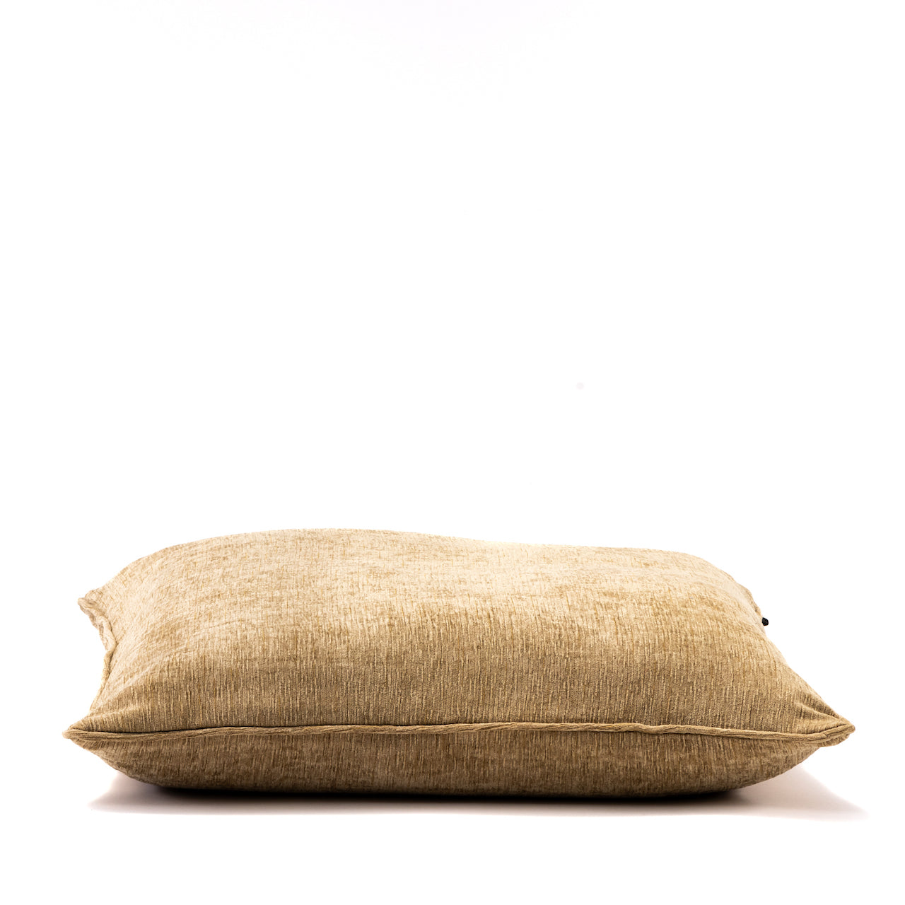 COJIN TAPIZ BEIGE / OCRE CON VIVO MISMA TELA 60 X 60 CM