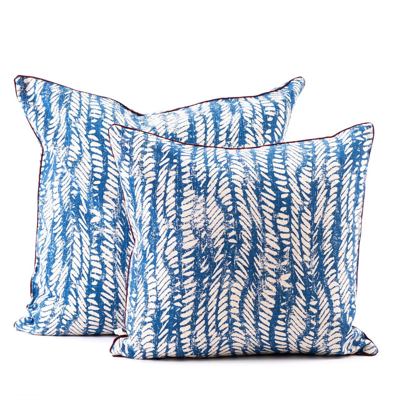 COJÍN LINO BEIGE HOJAS AZULES VIVO CREMA 60 X 60 CM