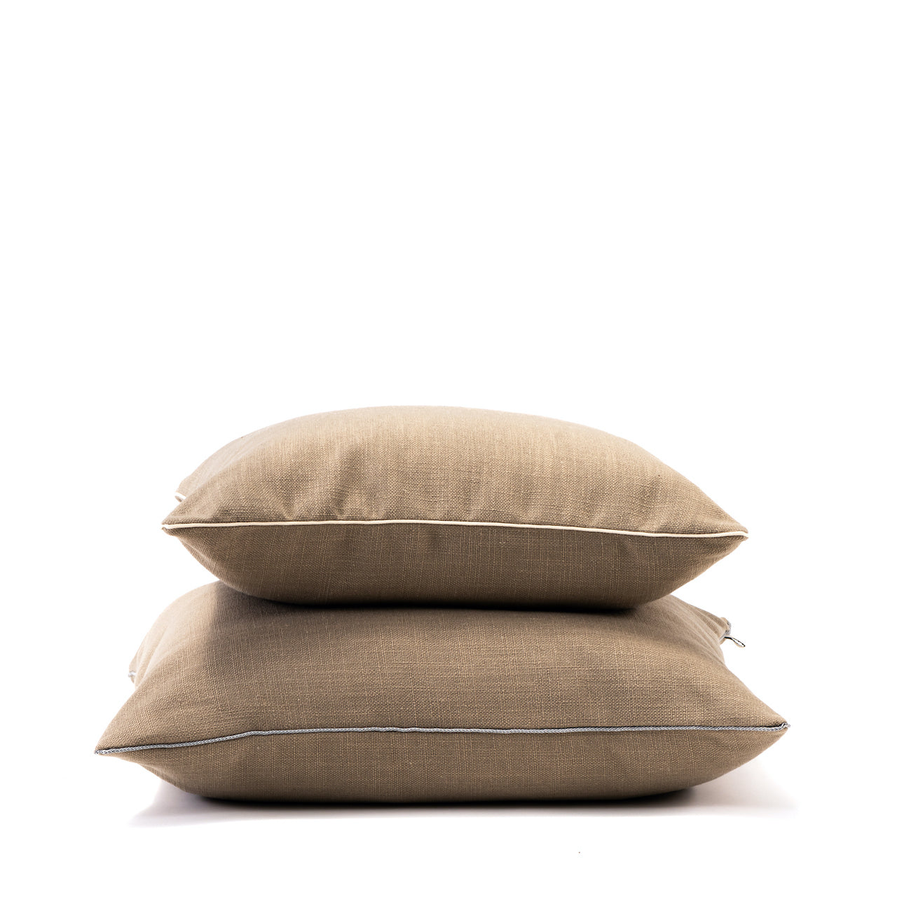 COJIN LINO VERDE SECO VIVO RAYA PARIS 60 X 60 CM