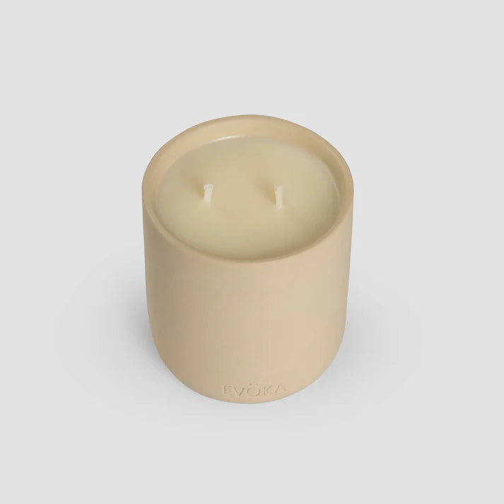 VELA EVOKA / MADERA & SÁNDALO