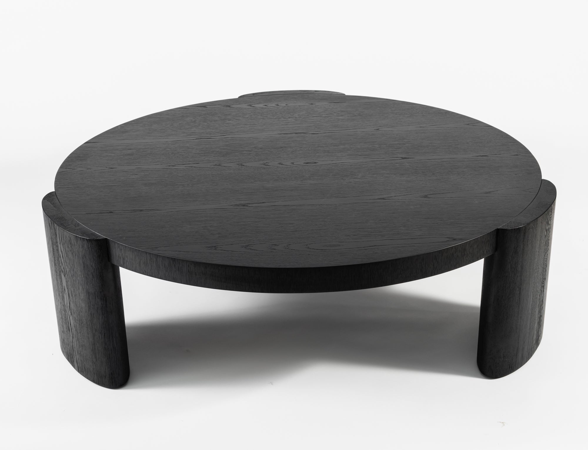 MESA DE CENTRO | Mesa de centro de Roble con acabado Negro 122D X 38H CM
