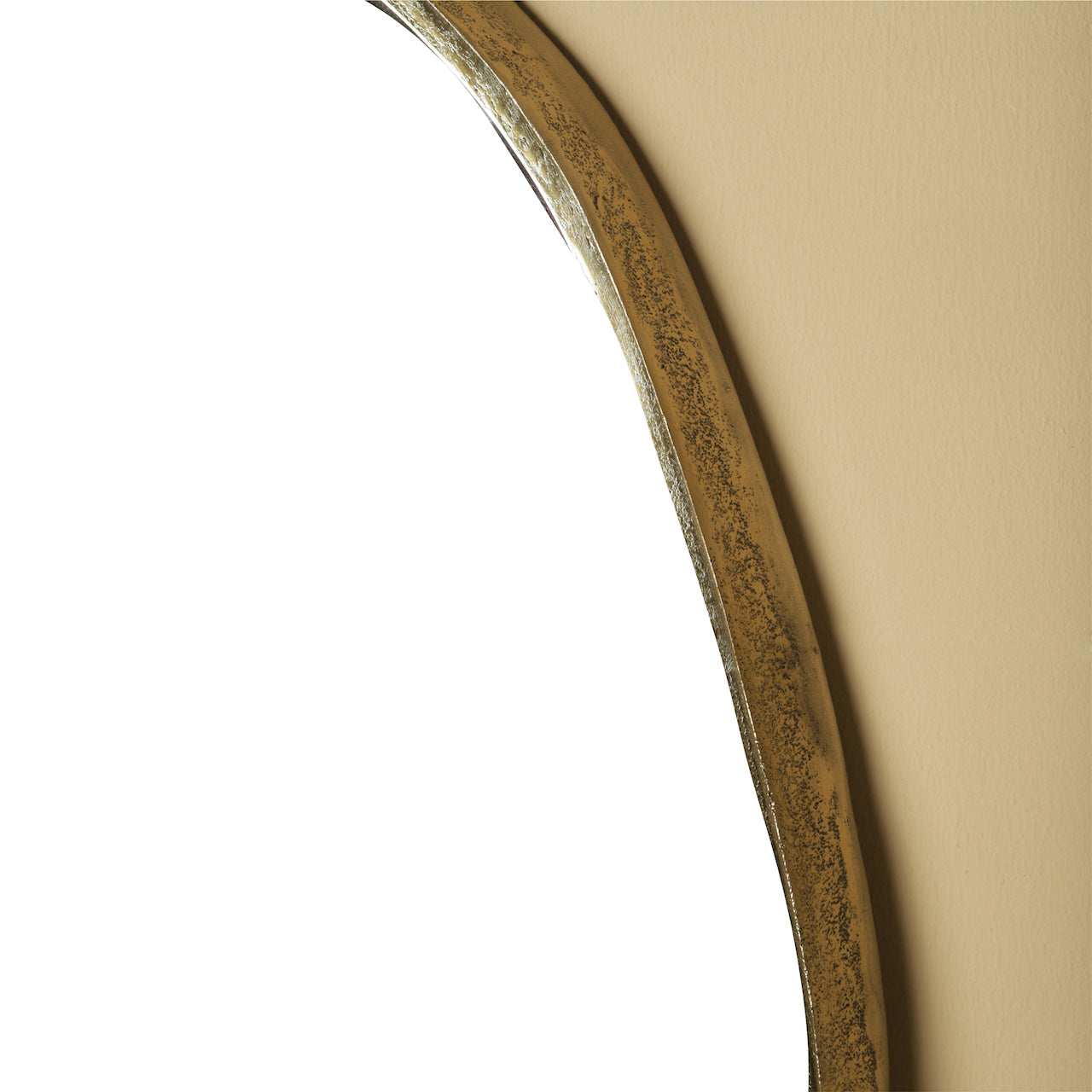 ESPEJO OVALADO BORDE IRREGULAR BRASS /  60A x 2P x 150H CM