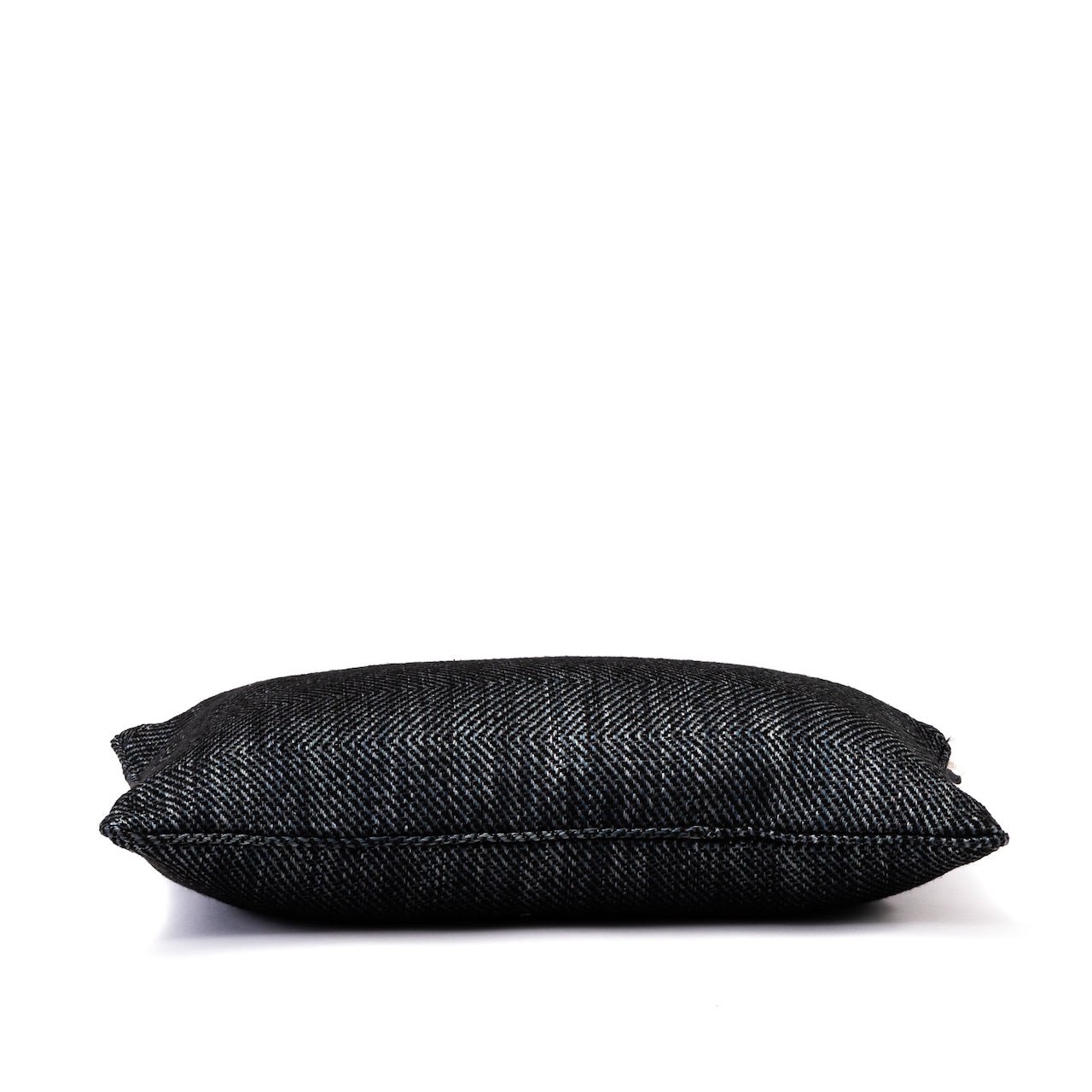COJIN TAPIZ NEGRO / GRIS VIVO MISMA TELA 60 X 40 CM