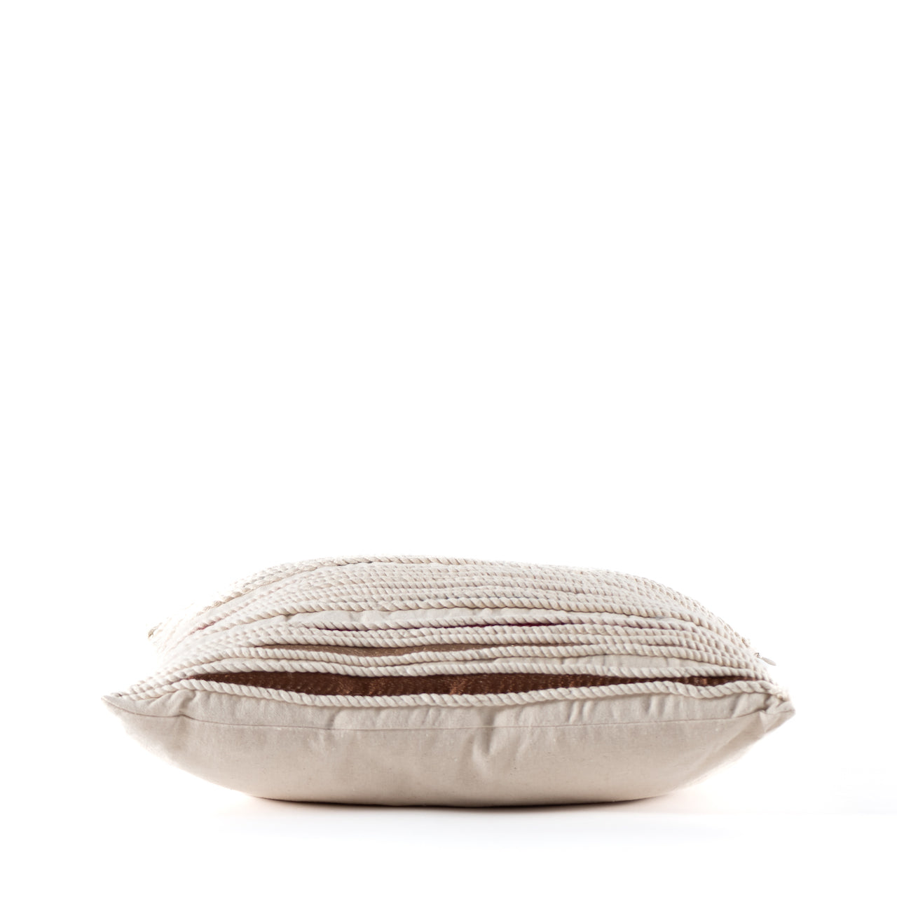 Cojín Lino Off White con Bordados Colores (45x45) - Versatilidad y elegancia