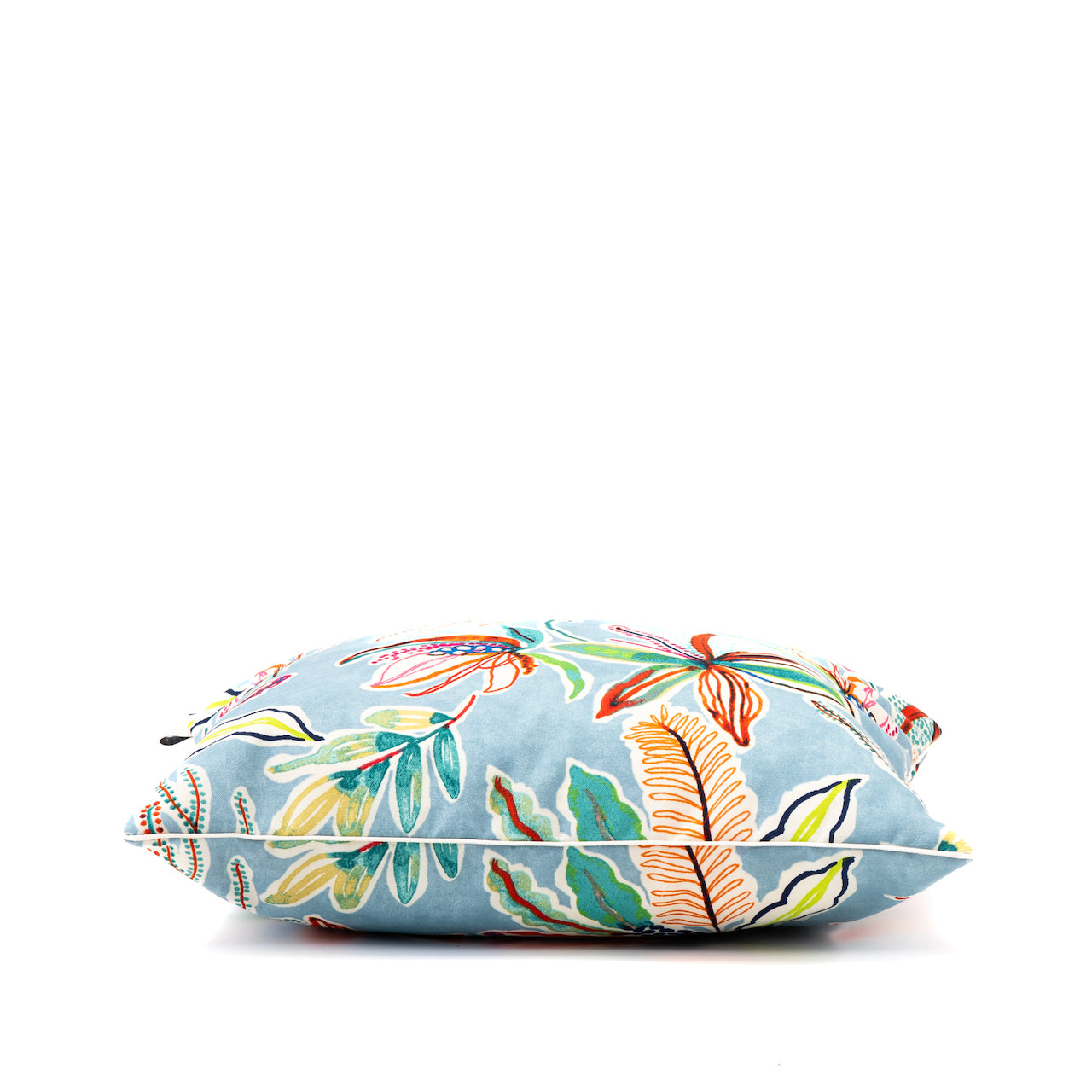 COJIN OUTDOOR FLORES FONDO CELESTE VIVO CREMA 50 X 50 CM