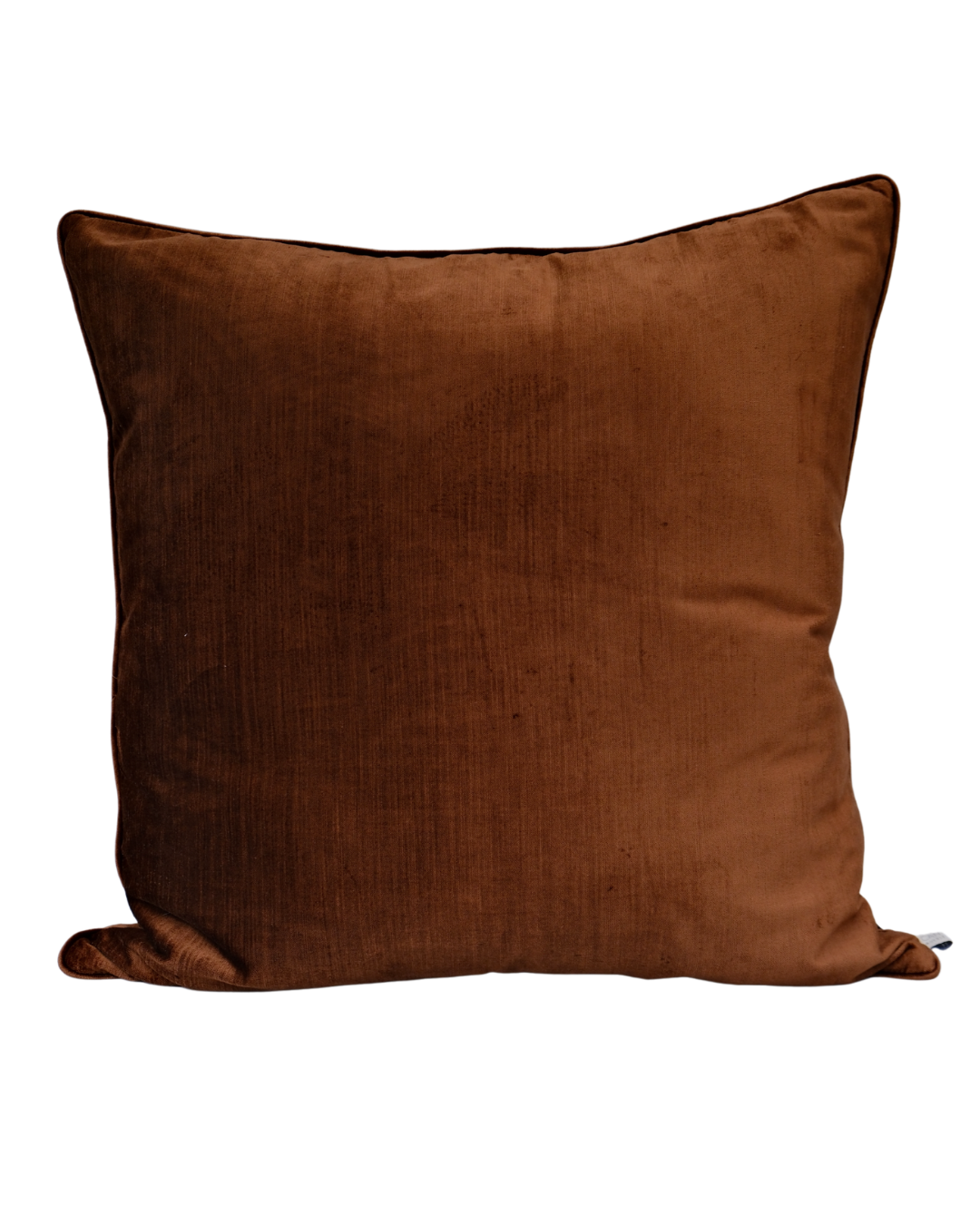 COJIN TERCIOPELO CAFÉ BRILLO CON VIVO MISMA TELA  / 60 X 60 CM