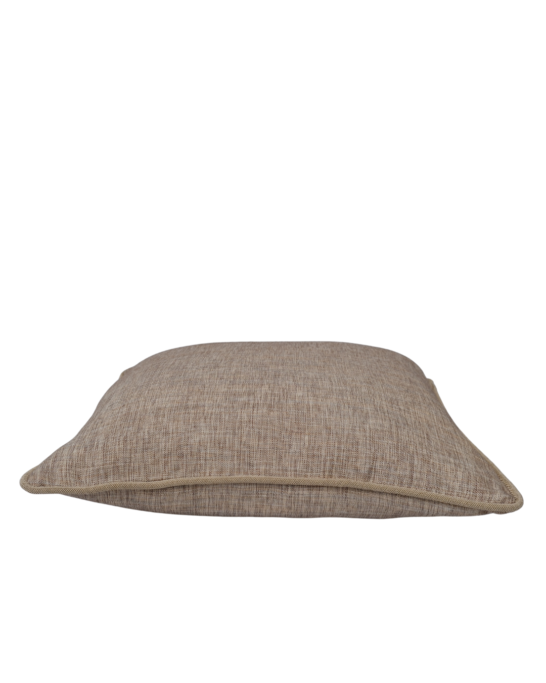 COJIN TAPIZ BEIGE JASPEADO CON VIVO CORDON TRENZADO BEIGE / 60 X 60 CM