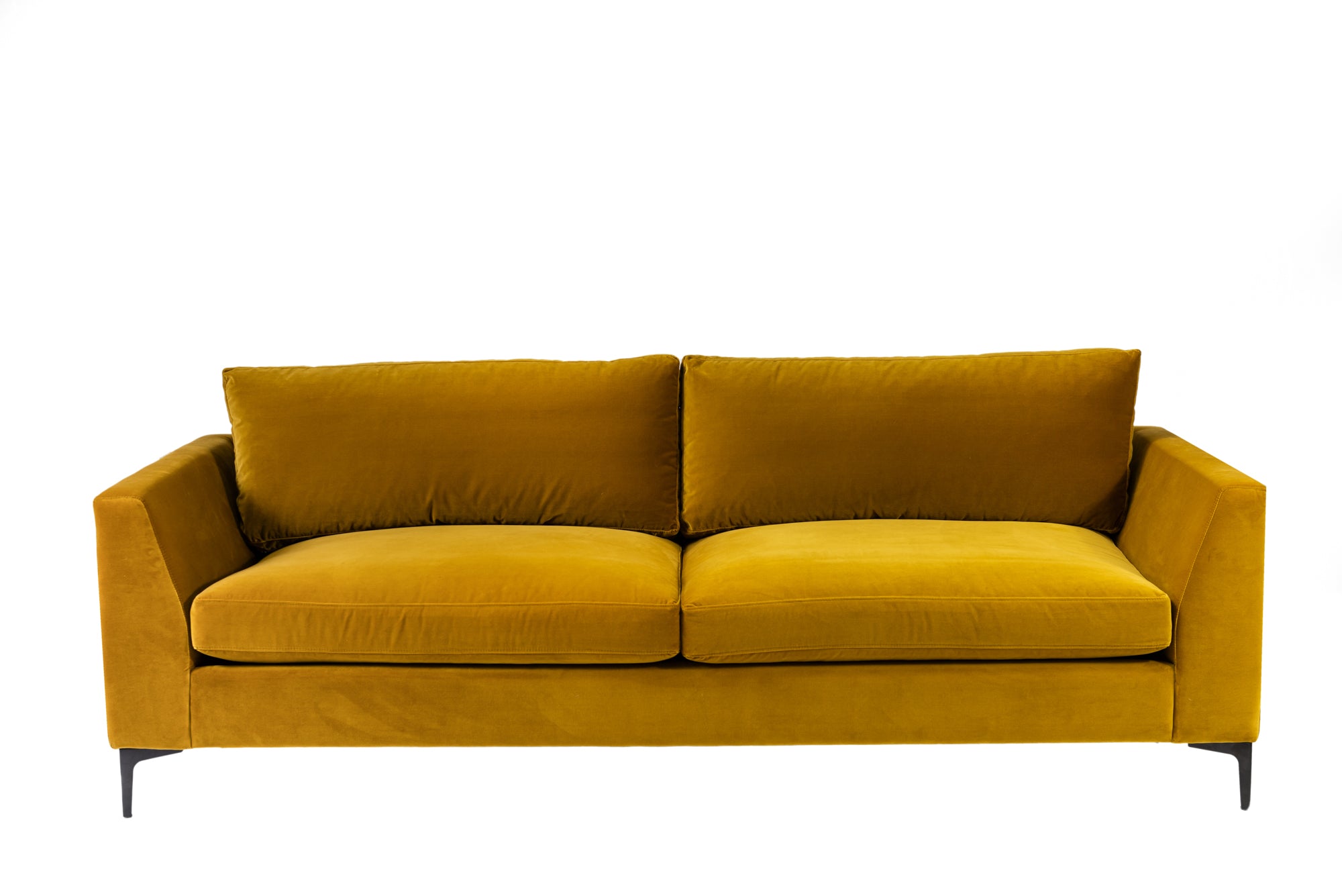 SOFÁ | MARK 243 CM TAPIZADO EN TERCIOPELO OCRE