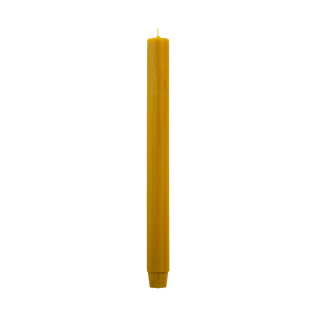 Vela candelabro color Natur de 2.6D x 30H CM, 30 horas de duración, ideal para decoraciones naturales y orgánicas.